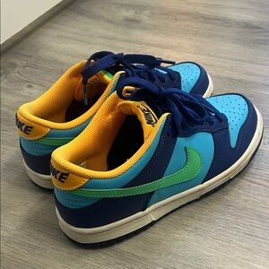Nike Kids' Blue and Yellow Sneakers